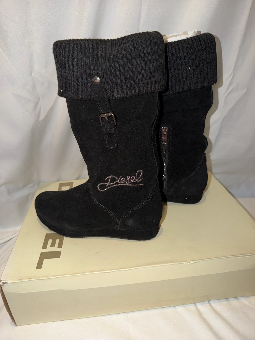 NWT Diesel Funky Pippi Girls Boots Black Suede Size 3Y Sweater Cuff Zip